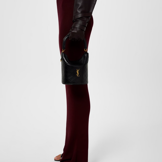 GABY BUCKET BAG - BLACK