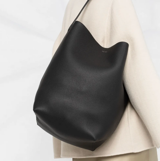 LARGE LEATHER BUCKET TOTE BAG - BLACK