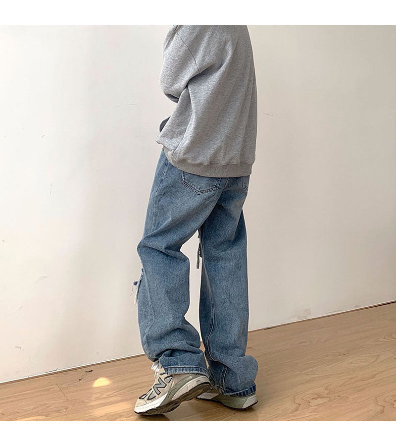 JEAN DROIT DÉCHIRÉ AVEC ÉCLABOUSSURES