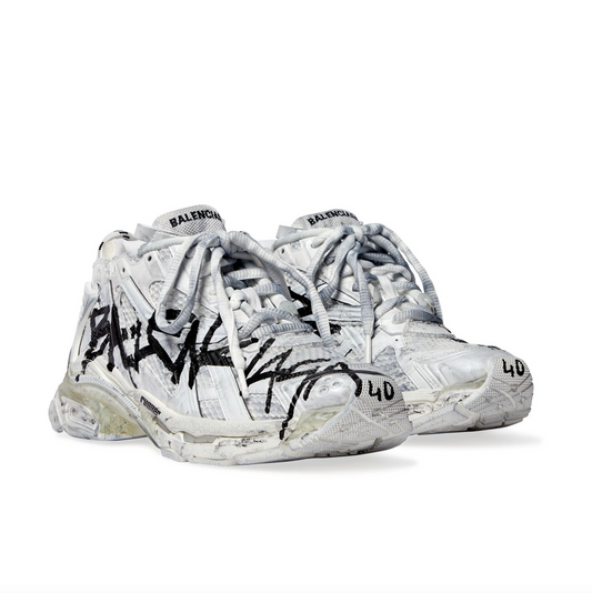 RUNNER GRAFFITI TRAINERS - WHITE