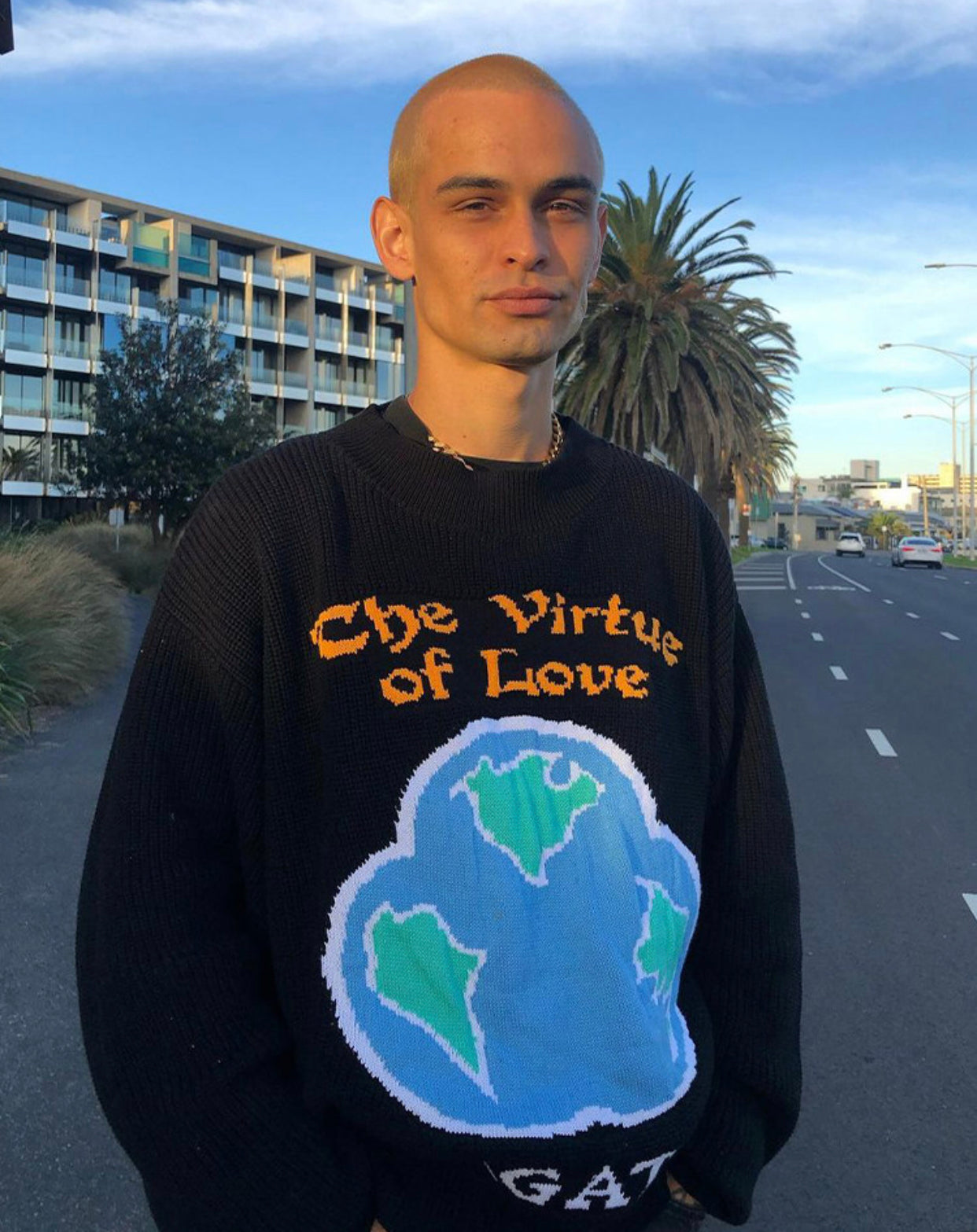 PULL COL ROND VERTU OF LOVE - NOIR