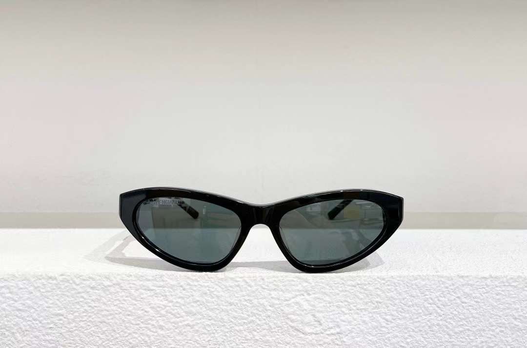 Balenciaga Cat | Designer Sunglasses –