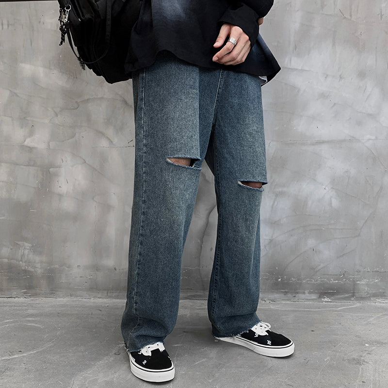 Distressed Knee-Vents Straight Leg Jeans RADPRESENT