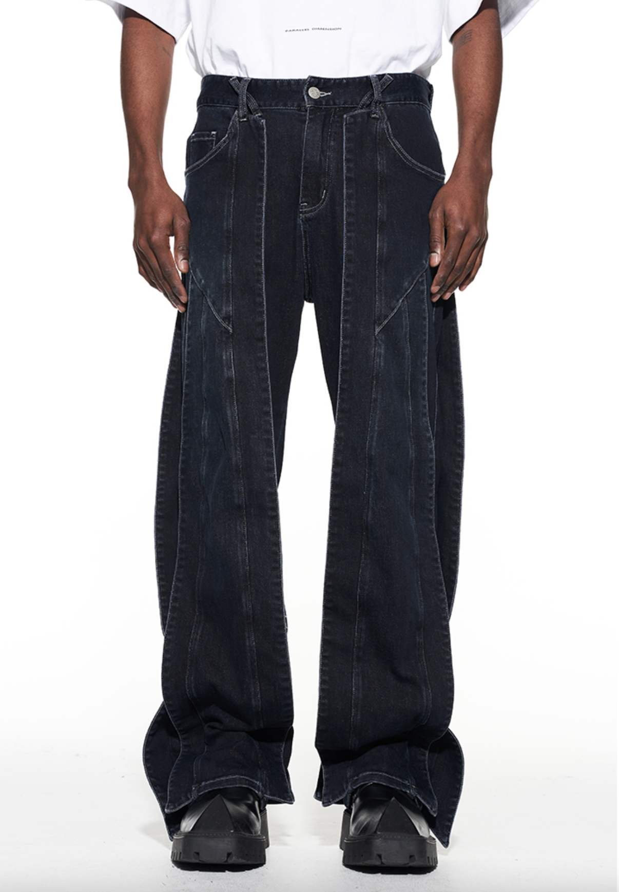 Distributor 2025 baggy pants
