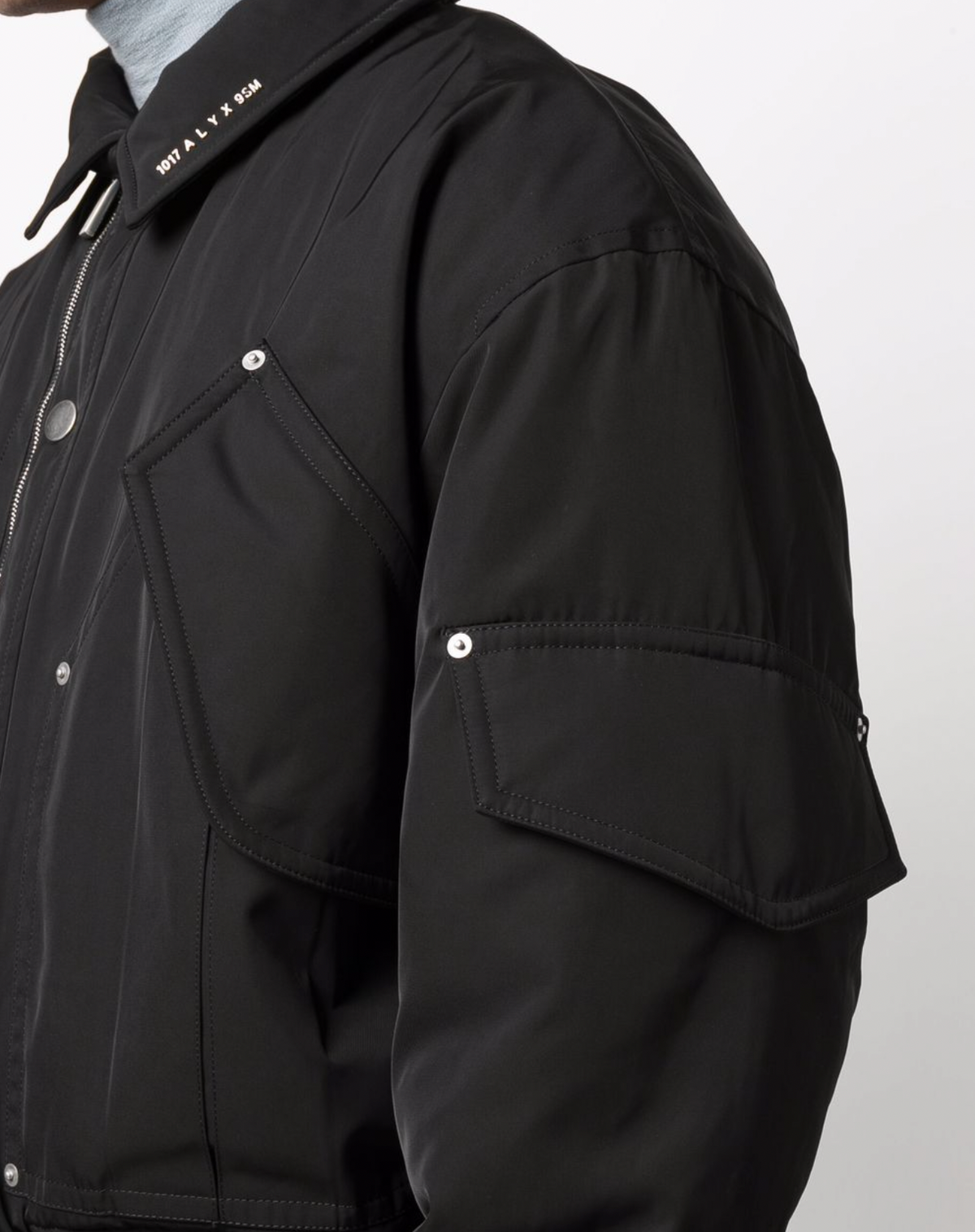 1017 ALYX 9SM Boxy Flap-Pockets Flight Bomber Jacket | Hype 1017 ALYX 9SM Boxy Flap-Pockets Flight Bomber Jacket | Hype