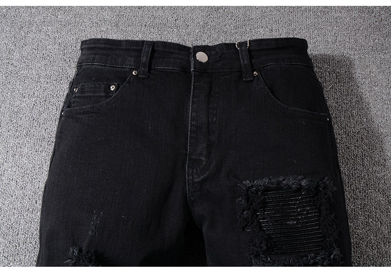 The Ever Versatile Black Denim Jeans - THE JEANS BLOG